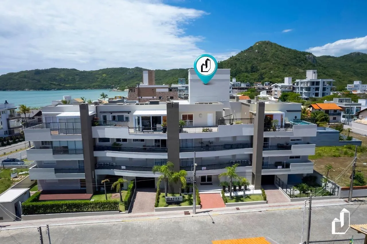 Apartamento Com 02 Dormitorios Bombinhas