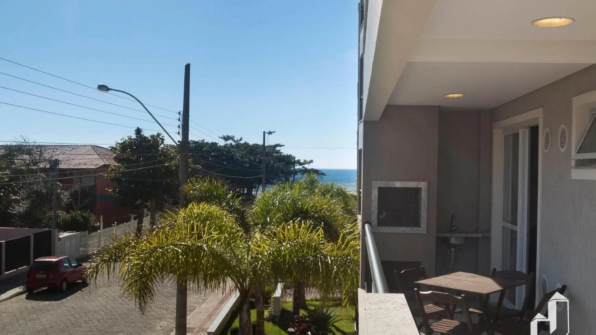 Apartamento Com 02 Dormitorios Bombinhas
